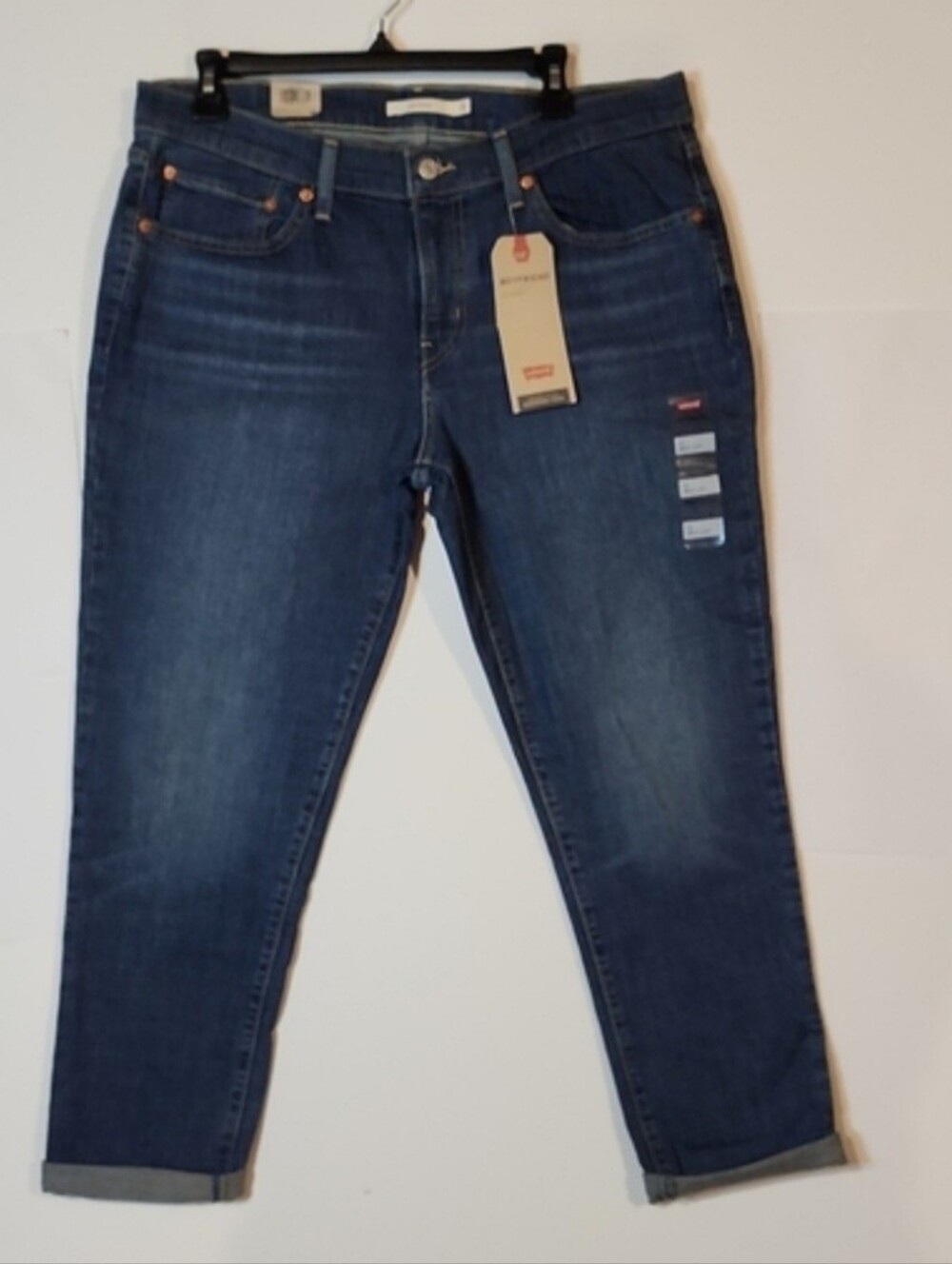 Levis Boyfriend Skinny Jeans NWT Size 31 X 27